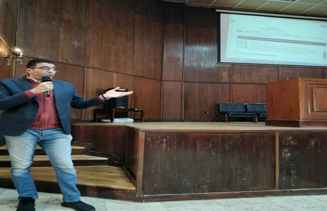 مياه القاهرة تناقش مأمونية المياه والإجراءات التصحيحية والبصمة الكربونية بمحطات الروضة والمعادي