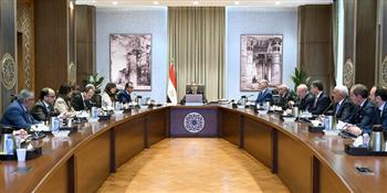 رئيس الوزراء يلتقي مسئولي "إيني" ومجموعة مستشفيات "سان دوناتو" الإيطالية لبحث التعاون بقطاع الرعاية الصحية