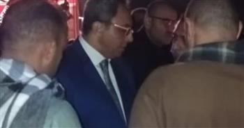  مدير أمن قنا ينتقل لموقع حادث انقلاب ميكروباص في ترعة بقرية الجبلاو