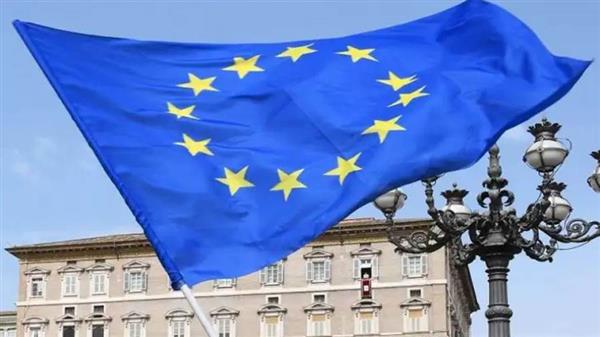 الاتحاد الأوروبي يمدد العقوبات المفروضة على فنزويلا لمدة عام إضافي 