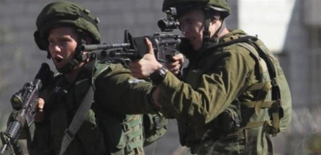 "الاحتلال الإسرائيلي" يقتحم قرية ويهدم منزلين برام الله .. والدفاع المدني بغزة يحذر من انتشار الأمراض