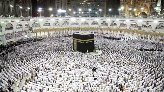 "المطوف الرقمي".. باقة من الخدمات الذكية لتيسير أداء المناسك داخل المسجد الحرام