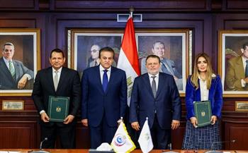 محافظ البنك المركزي ووزير الصحة يشهدان تجديد بروتوكول التعاون مع صندوق مواجهة الطوارئ الطبية 