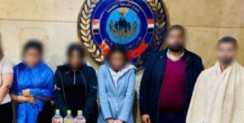 ضبط سيدة تدير ناديًا صحيًا دون ترخيص لممارسة الأعمال المنافية للآداب بالقاهرة