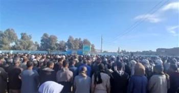 تشييع جثامين 6 أشخاص غرقوا داخل ميكروباص بترعة في قنا