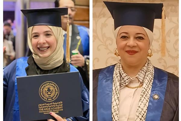 "قومي المرأة " يهنئ موظفات المجلس الحاصلات على الماجستير المهني في إدارة الموارد البشرية 