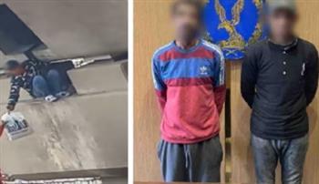 ضبط متهمين بترويج المخدرات وتخزينها بأحد الكباري في الجيزة  