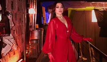 هيفاء وهبي بإطلالة جذابة  في Super Woman