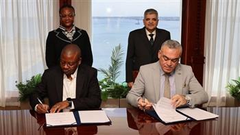 رئيس هيئة قناة السويس يشهد توقيع مذكرة تفاهم مع هيئة الموانئ الناميبية