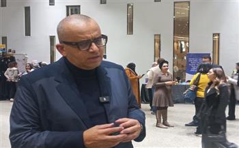 عدلي توما: برنامج «تأثيرها» يسعى لإنتاج أفلام قصيرة توثق نجاح النساء والشباب ويخطط لتوسيع نطاقه|خاص