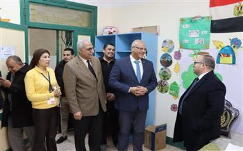 محافظ القليوبية يتفقد انتظام لجان انتخابات النواب في 5 مدن.. ويؤكد: الإقبال كثيف والوعي الشعبي مشرف