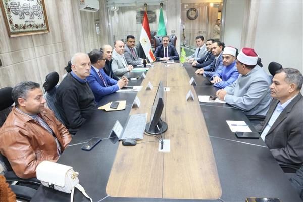 محافظ المنوفية يؤكد غلق صناديق الاقتراع وانتهاء عملية التصويت في أول أيام جولة الإعادة بالمرحلة الثانية 