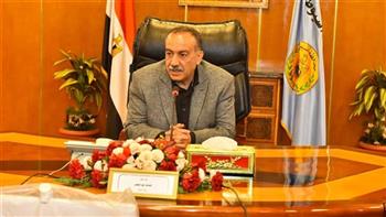 محافظ سوهاج: ضبط مخزن أدوية غير مرخص يحوي نحو 200 ألف قرص مجهول المصدر