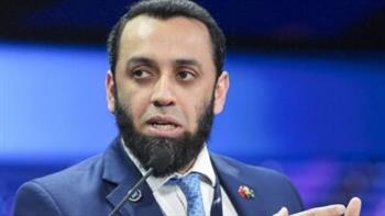 وزير الإعلام الباكستاني يؤكد التزام الحكومة بتعزيز الأمن السيبراني وضمان بيئة رقمية آمنة