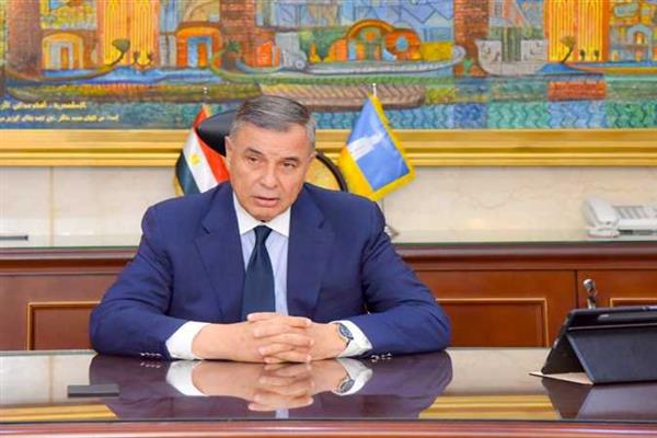 محافظ الإسكندرية يوجه بتقديم كامل الدعم والرعاية لذوي الهمم ودمجهم اجتماعيا 