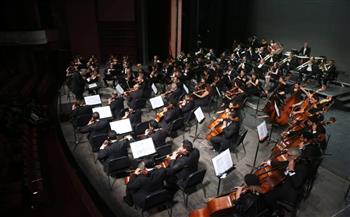 احتفالا بالكريسماس.. جالا الحديدي ضيفة السيمفوني بقيادة الصعيدي فى الأوبرا   