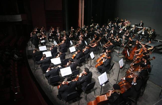 احتفالا بالكريسماس.. جالا الحديدي ضيفة السيمفوني بقيادة الصعيدي فى الأوبرا   