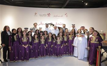 وزير الثقافة يبحث تعزيز التعاون الثقافي مع هيئة متاحف قطر ويشارك في احتفالات اليوم الوطني