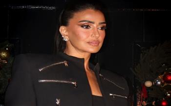 غادة عبد الرازق بستايل كاجوال  جذاب