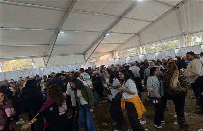 توافد أعضاء نادي الجزيرة بكثافة للإدلاء بأصواتهم في انتخاب مجلس إدارة جديد| صور