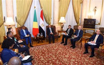 وزير الخارجية يبحث مع نظيره الكونجولي تعزيز التعاون الثنائي والتنسيق حول القضايا الإفريقية