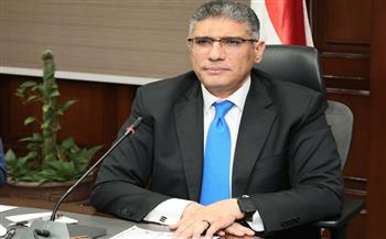 محافظ الجيزة يفتتح غدًا سوق اليوم الواحد.. ويؤكد الدفع بقيادات قادرة على تحسين الخدمات