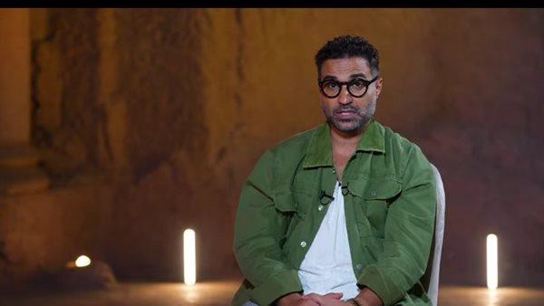 تركت منزل الزوجية 8 أشهر.. أحمد فهمي يكشف تفاصيل انفصاله عن هنا الزاهد