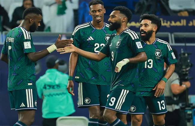 كأس العرب.. السعودية تتقدم على سلطنة عمان بهدف فراس البريكان