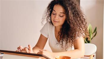 للطالبات.. 7 خطوات للتفوق الدراسي وتجنب النسيان في الامتحانات