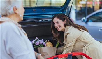 هل تتمتعين بحب وثقة من حولك؟.. اعرفي ذاتك