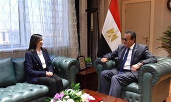 وزير الصحة يتابع مع محافظ البحيرة إنجاز المشروعات الصحية ويبحث التوسع في الخدمات