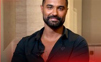 كريم فهمي يتحدث عن تعامله مع السوشيال ميديا...ماذا قال؟ 