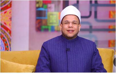 أسامة قابيل: 5 تلاوات على كوب ماء واشربه لعلاج الحسد