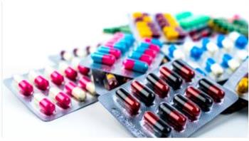 عوض تاج الدين يحذر: الاستخدام العشوائي للمضادات الحيوية يهدد الصحة