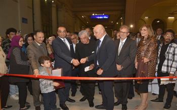 الأمين العام للأعلى للآثار والسفير الإيطالي يفتتحان معرضًا للصور عن مقبرة «نفرتاري» بالمتحف المصري بالتحرير