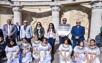 وزيرتا التخطيط والتنمية المحلية ومحافظ الأقصر يتفقدون مكتبة مصر العامة