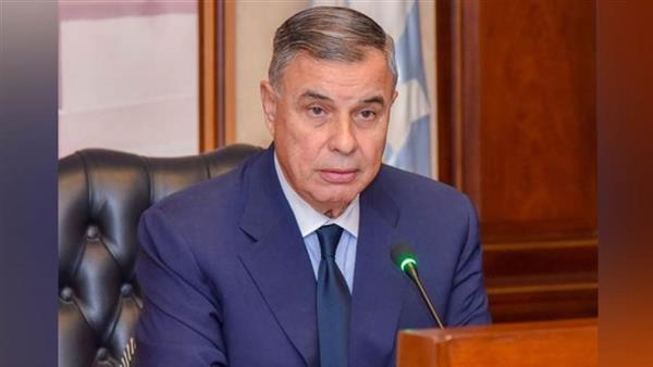 محافظ الاسكندرية يوجه بدعم العملية التعليمية والرعاية للطلاب غير القادرين 