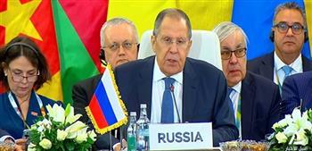 لافروف : روسيا تولي أهمية خاصة لتنمية علاقات الصداقة والاحترام المتبادل مع الدول الأفريقية