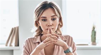 عادات صباحية تكشف عن معاناتك النفسية.. اعرفي التفاصيل