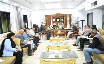 محافظ قنا: مستشفي قفط التخصصي لم تتأثر خلال فصل التيار الكهربائي بسبب انخفاض التردد