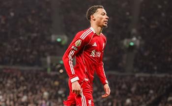 الدوري الإنجليزي.. إيكيتيكي يضيف الثاني لليفربول في توتنهام