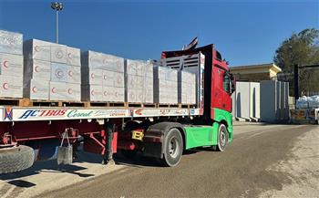 انطلاق قافلة المساعدات الانسانية الـ98 من مصر إلى غزة