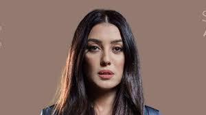 كندة علوش تكشف كواليس مرضها وزواجها من عمرو يوسف: «زواجنا مغامرة سعيدة»