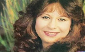 نجوم الفن يودعون سمية الألفي