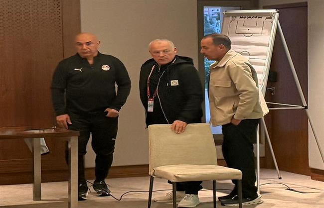 هاني أبو ريدة يطالب لاعبي المنتخب بـ تحقيق لقب يضاف لهم ولإسعاد الجماهير