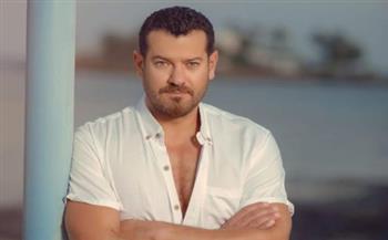 «السلم والثعبان 2».. فيلم «أسئلة» ..   عمرو يوسف: السينما لا ترحم أى خطأ