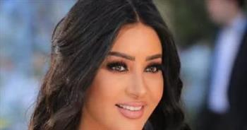 لطيفة تخطف القلوب قبل العيون بكليب «تسلملى».. وتهديه لكل ابن بار  