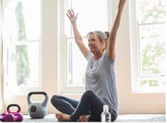 لماذا تتراجع اللياقة البدنية مع التقدم في العمر وكيف تحافظين على نشاطك؟