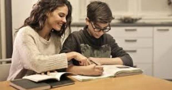 قبل امتحانات منتصف العام.. نصائح لتقليل التوتر والقلق للطلاب في المراحل التعليمية المختلفة| خاص