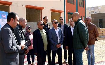 محافظ الإسماعيلية يتابع أعمال إنشاء وتجديد عدد من المدارس